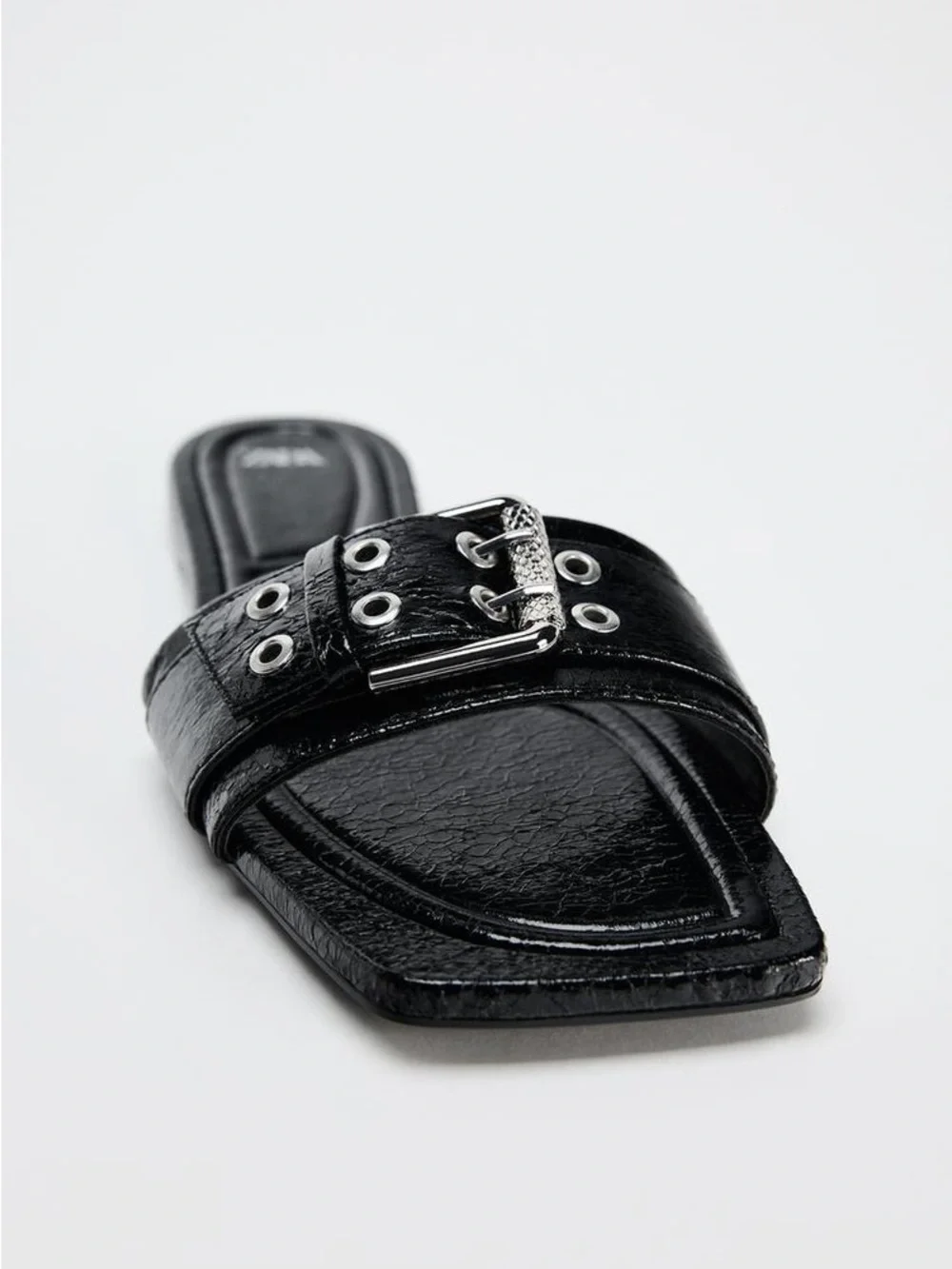 Zara Size 10 / 41 Buckled Flat Slide Sandals Black Faux Patent Leather - Picture 3 of 11